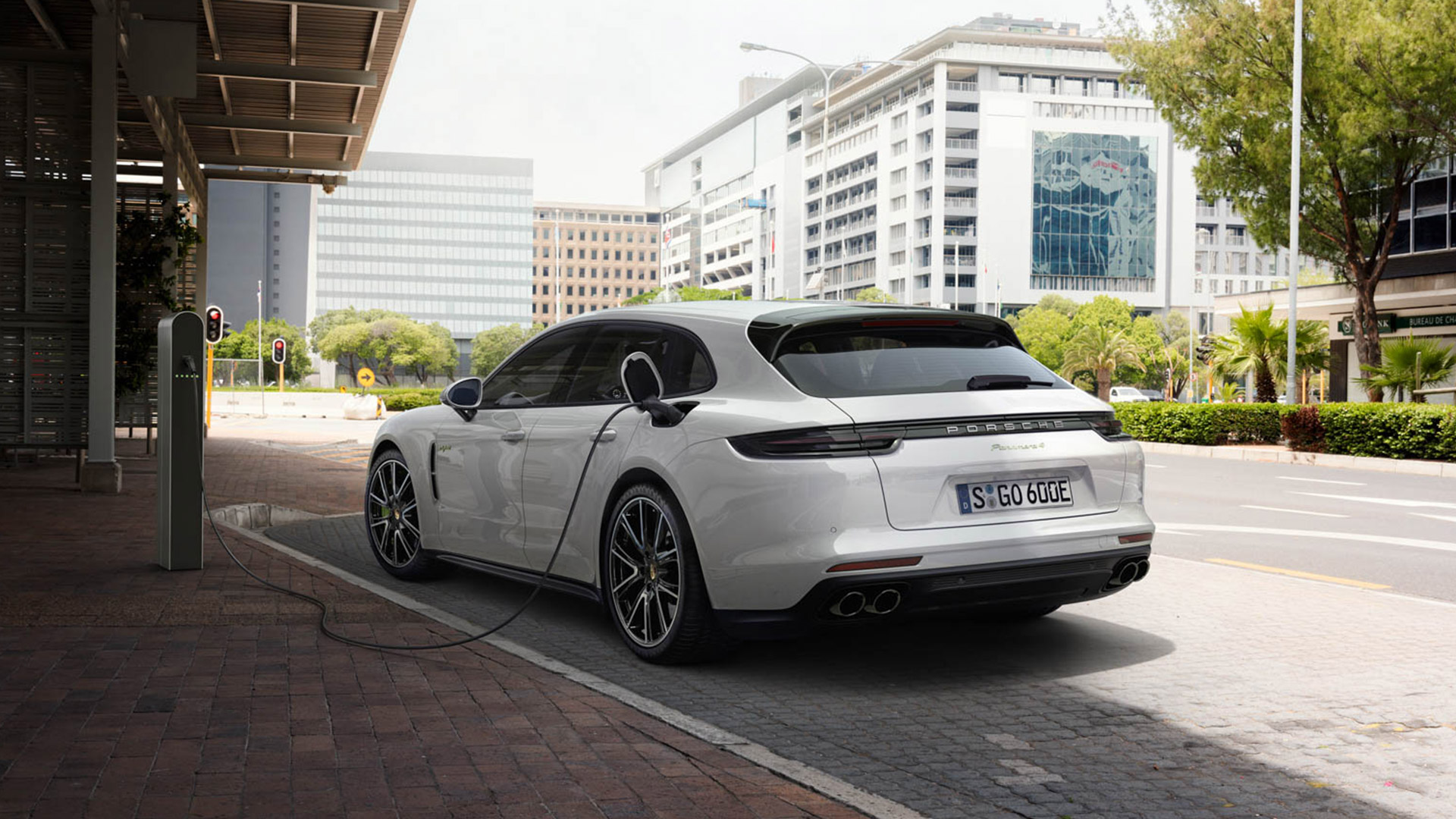 Porsche-Panamera-Break-2017