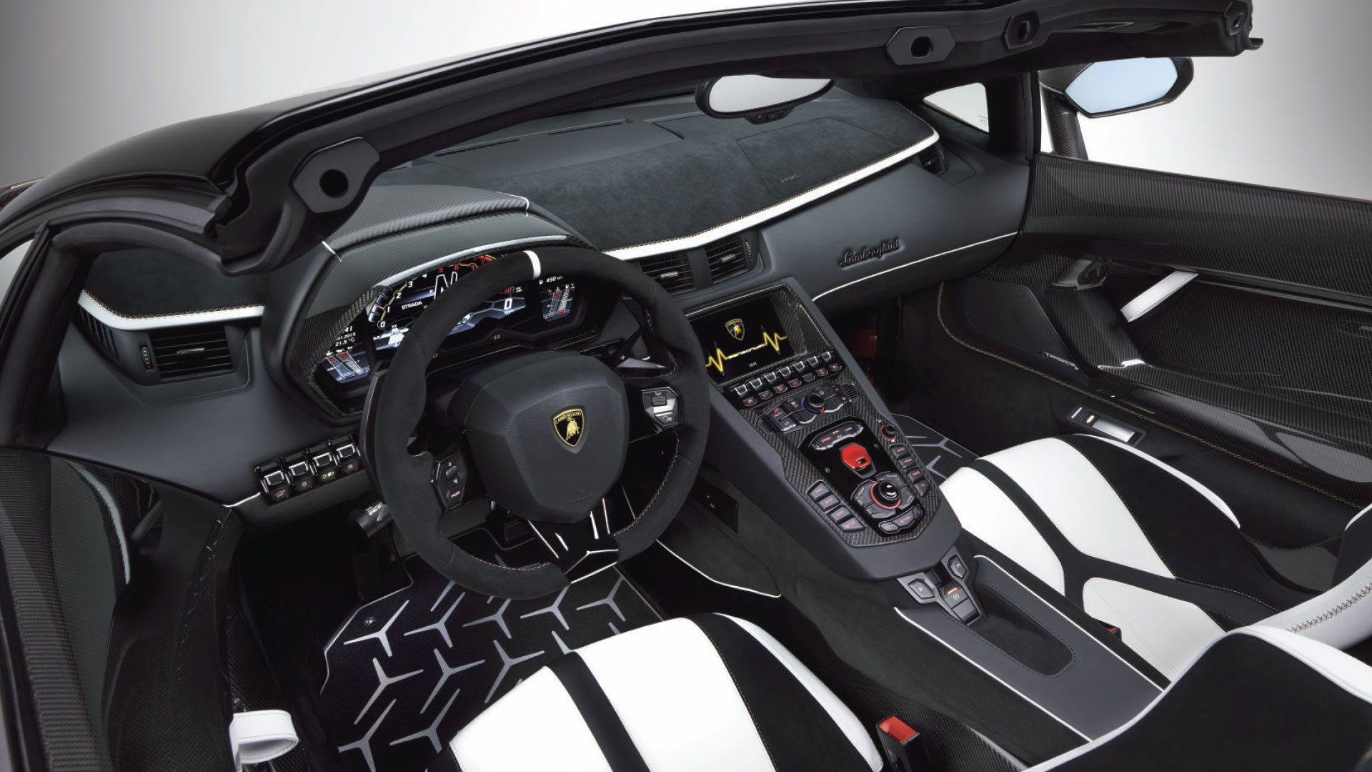 Lamborghini Aventador SVJ Roadster intérieur