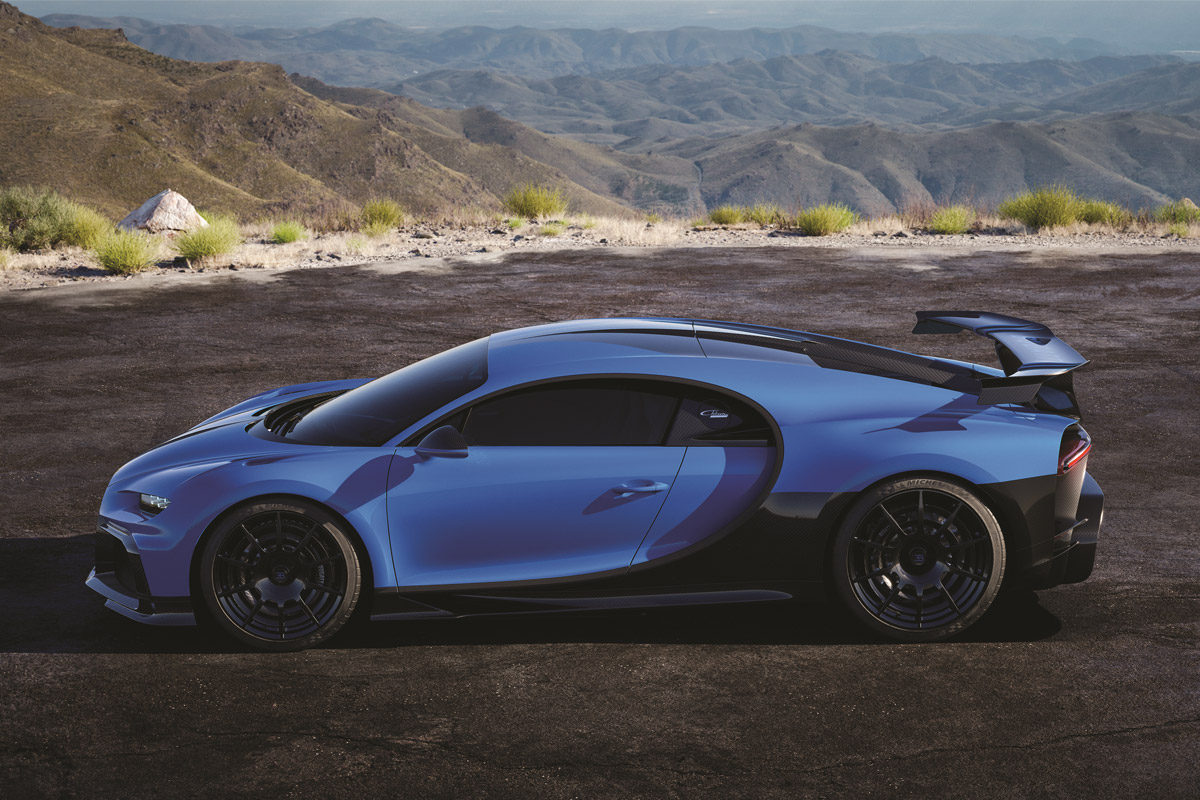 bugatti chiron pur sport 2