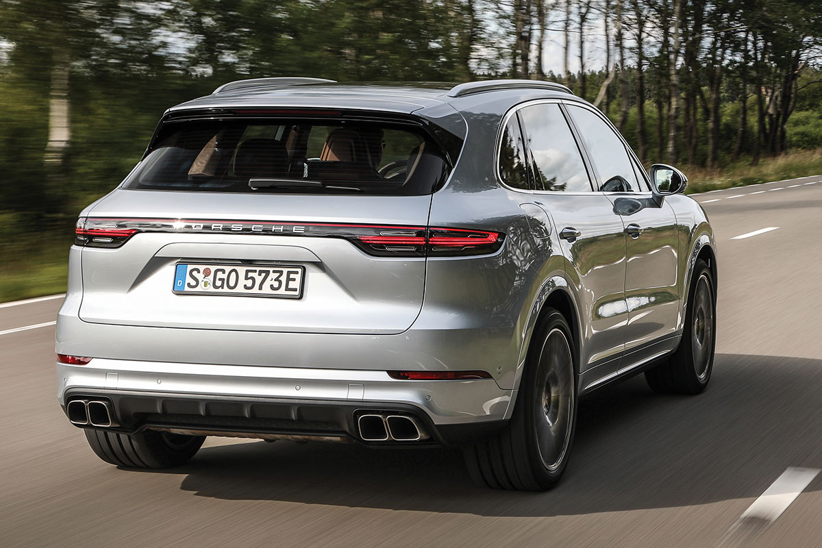 porsche cayenne turbo s e hybrid 14