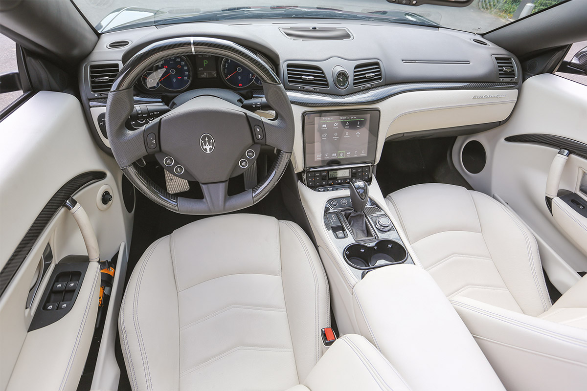 maserati grancabrio sport 3