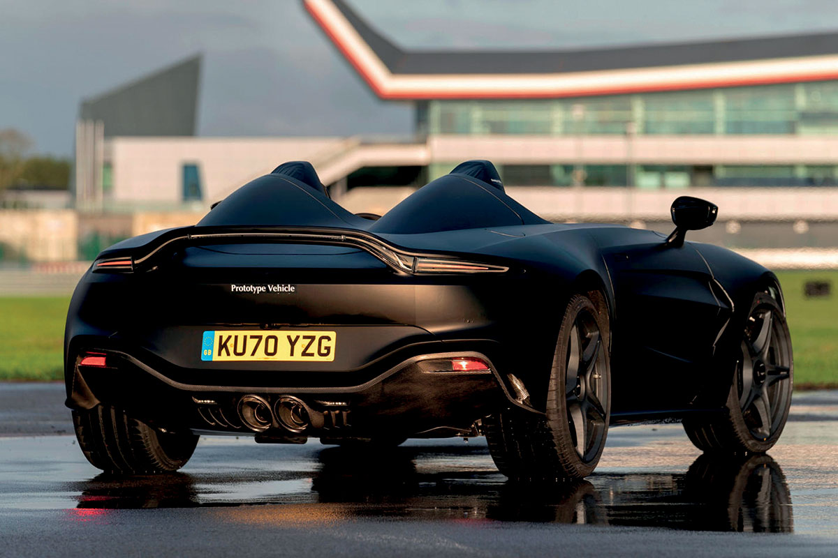 aston martin v12 speedster3