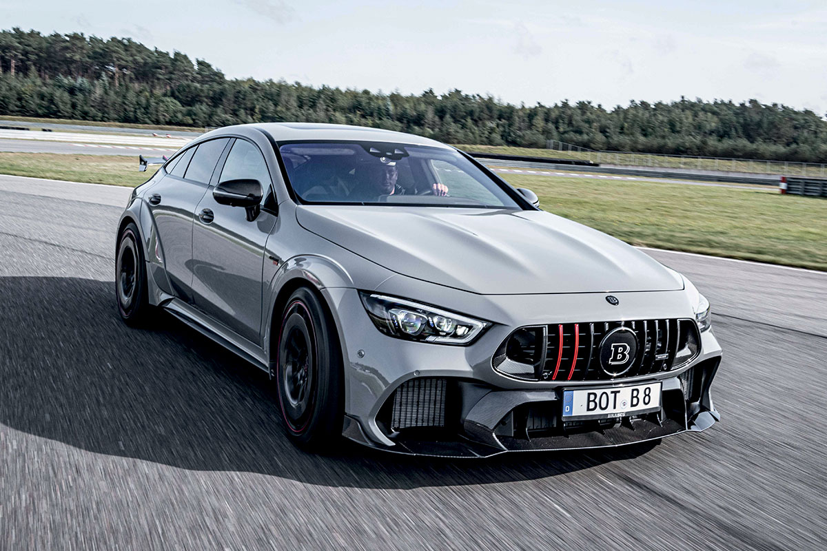 Brabus Rocket 900 - Photo de la face avant