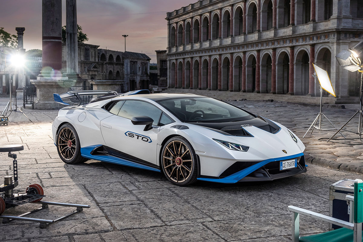 ferrari future huracan