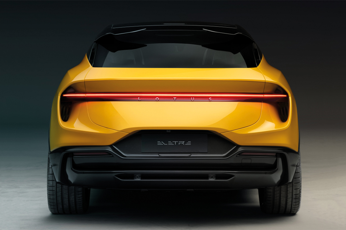 Lotus Eletre arrière