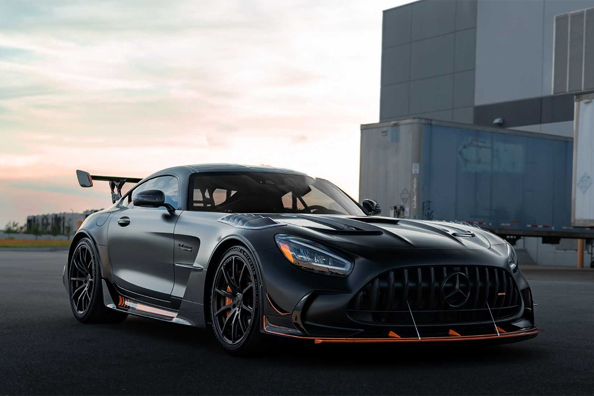 MERCEDES AMG GT Black series