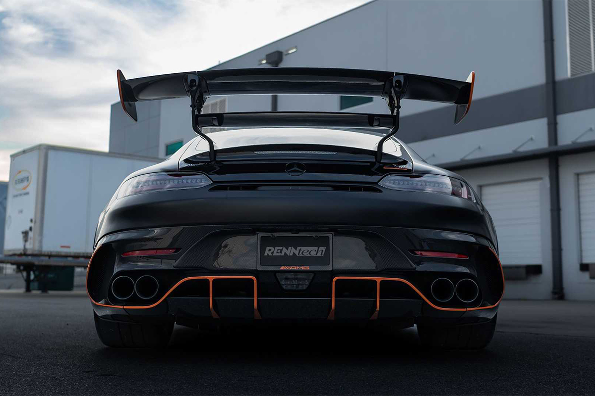 MERCEDES AMG GT Black series