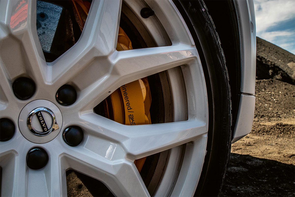 HEICO polestar dark side