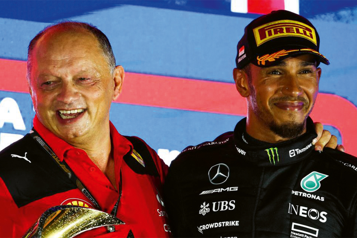 Lewis quitte mercedes