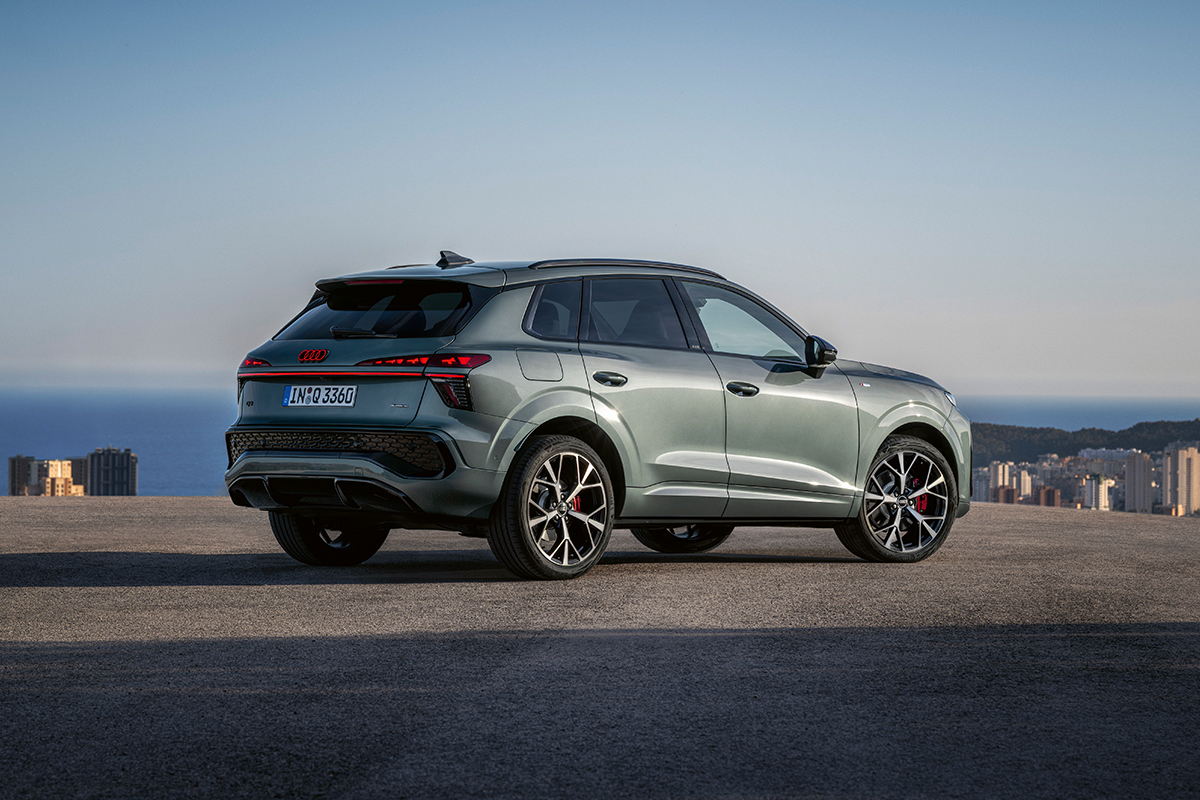 AUDI Q3 (2025)