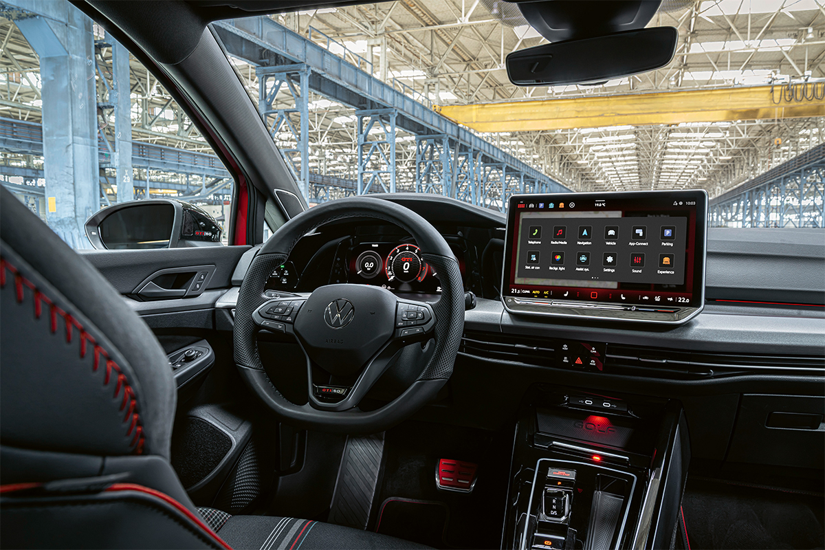 Volkswagen Golf GTI Edition 50