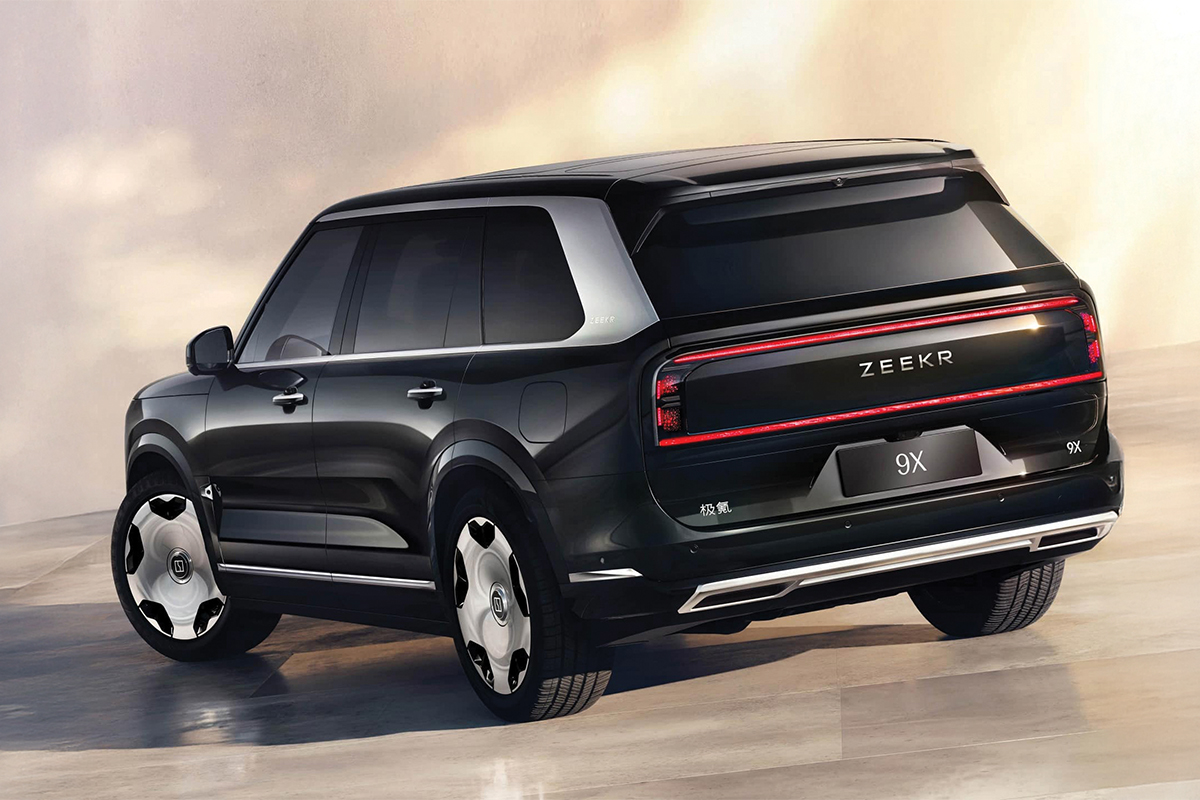 L’hybride-rechargeable ZeekR 9X  Une recharge éclair