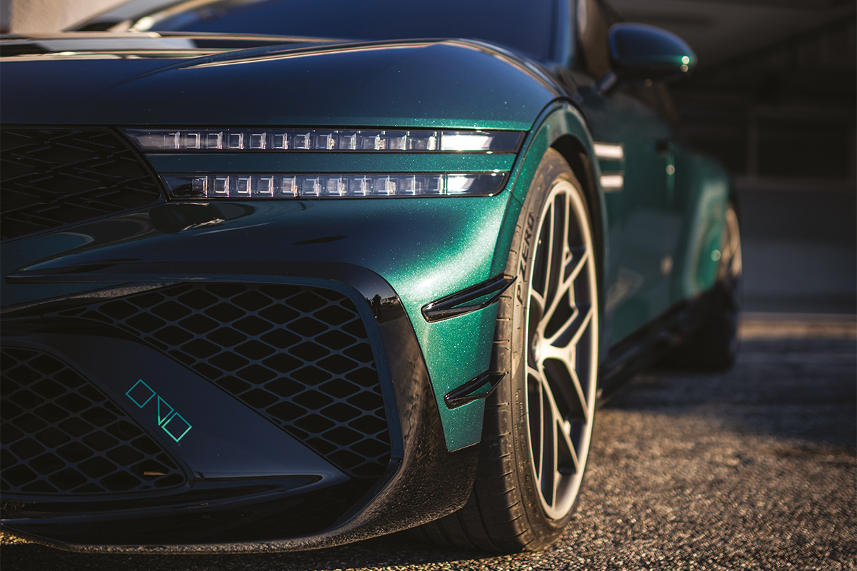 Genesis G90 Wingback concept