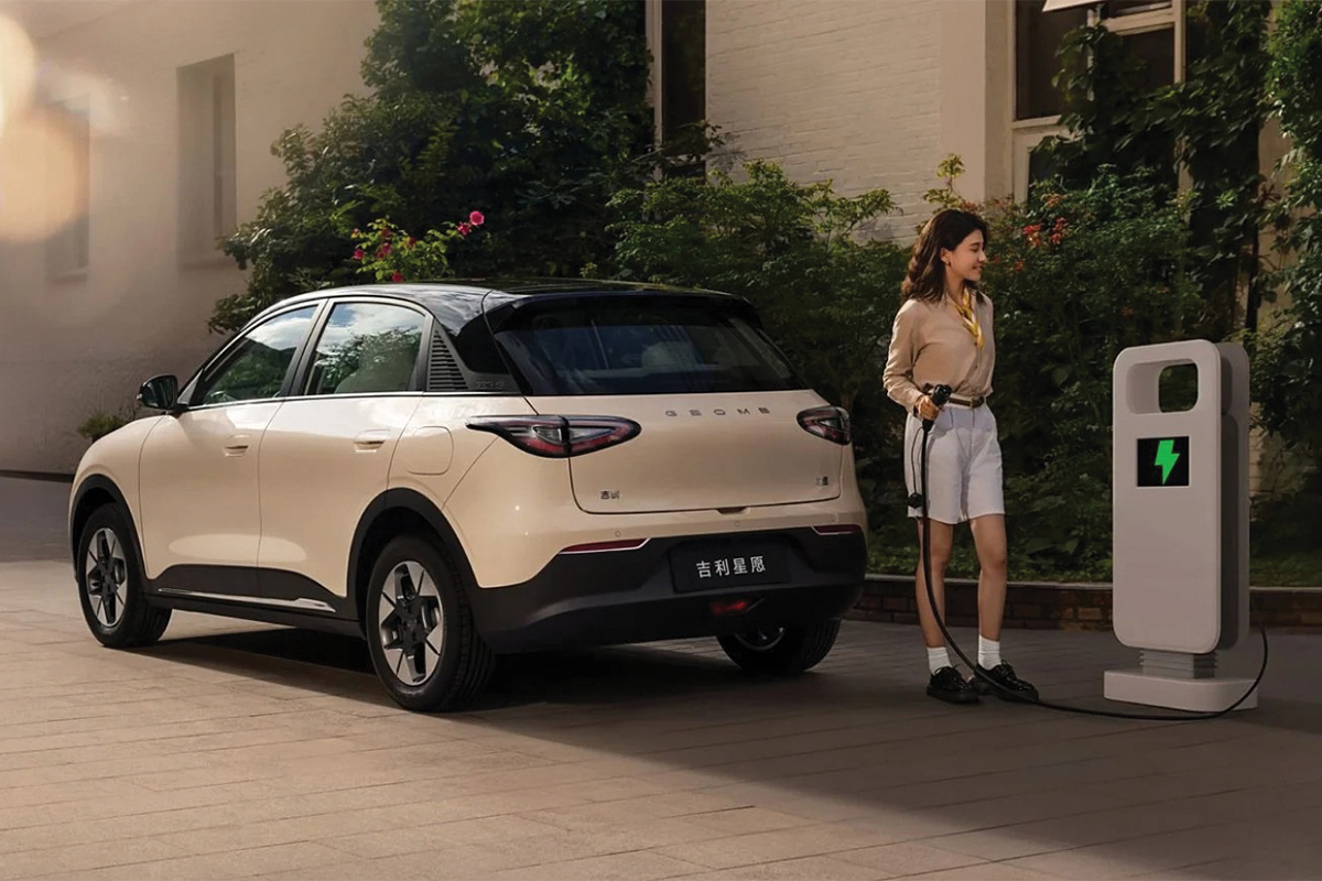 Geely cartonne avec la Xingyuan