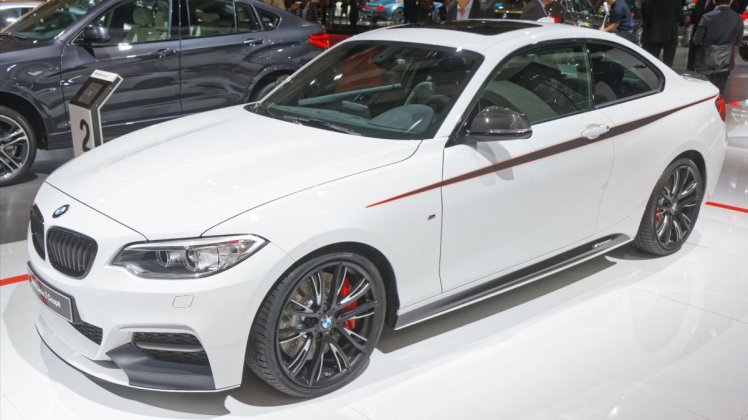 BMW Série 2 Coupé, la nouvelle gamme 2014 dévoilée officiellement