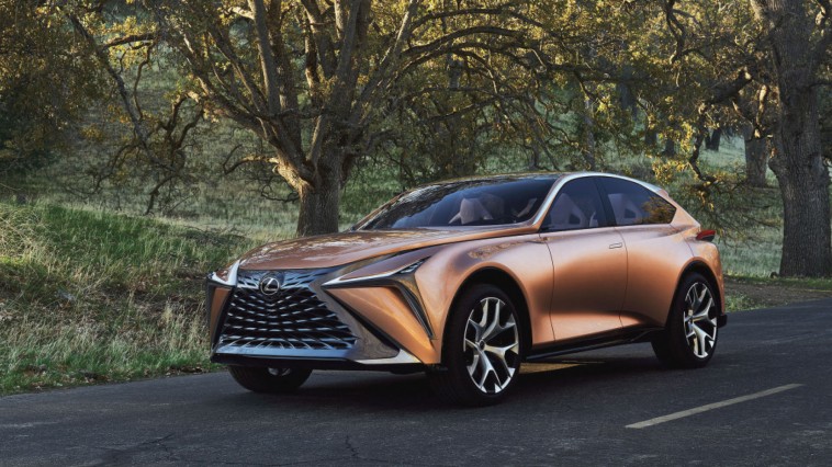 LEXUS LF-1 limitless concept : Porte-drapeau du luxe à la japonaise