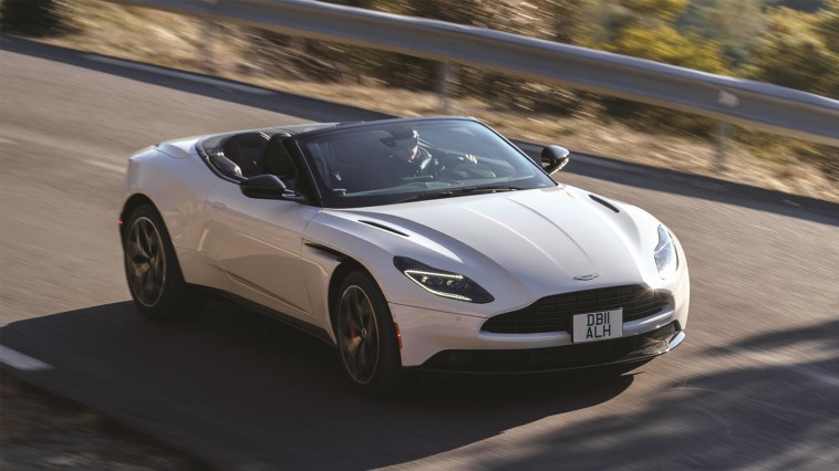 Aston Martin DB11 Volante, un élégant cabriolet V8