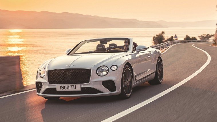 Bentley Continental GTC : Luxe, technologie, et puissance