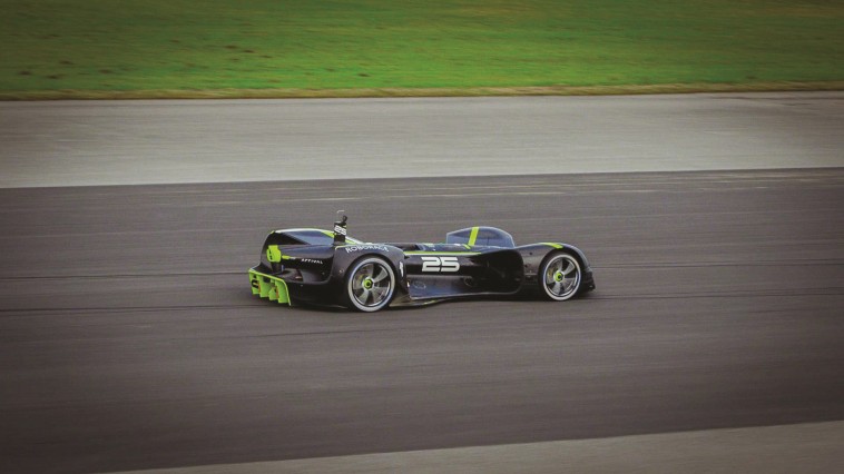 Bugatti, Valkyrie, Ford, Aston Martin ...