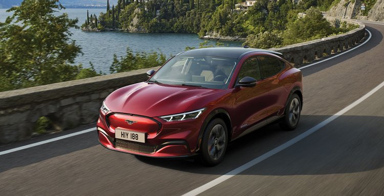 Ford Mustang Mach-E 100% électrique et dérivé de la Mustang