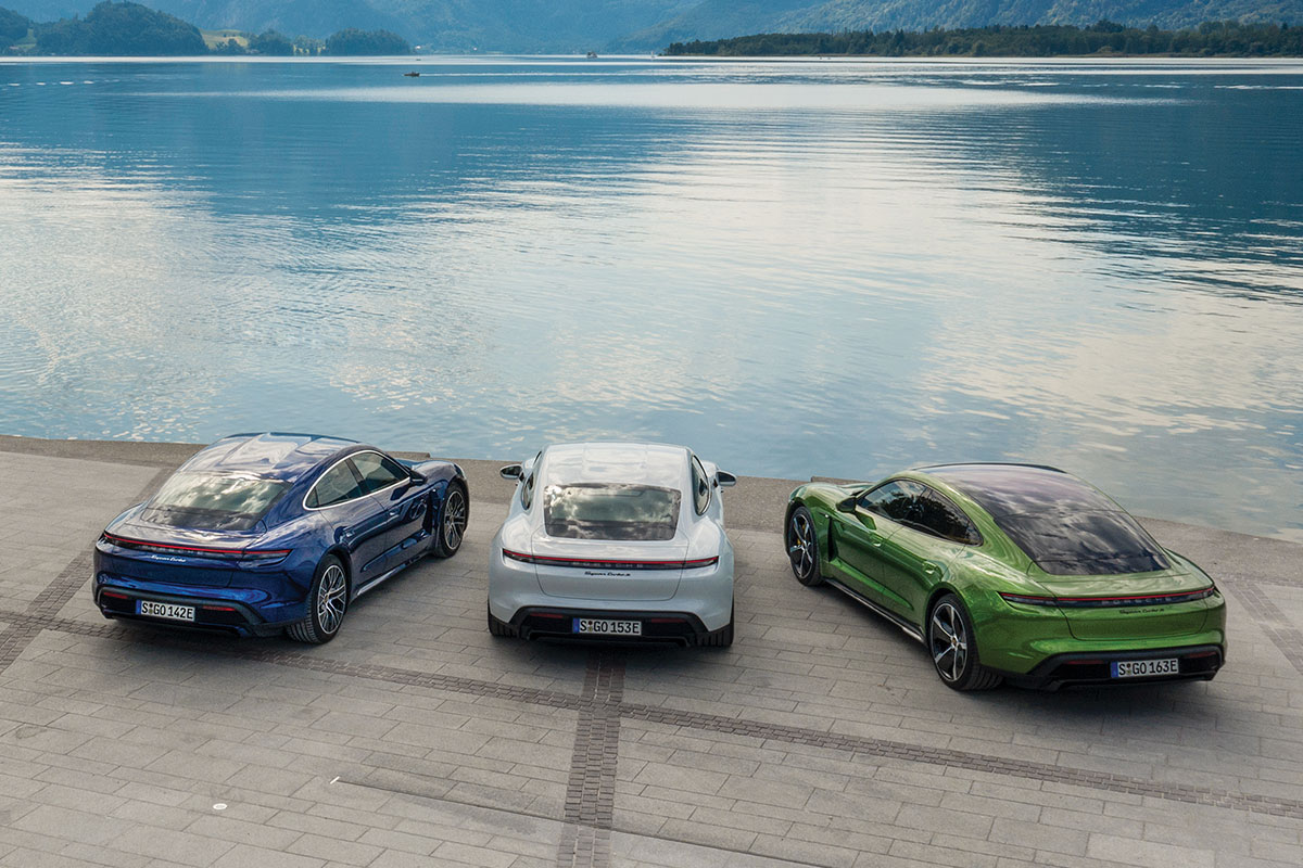 Notre comparatif Porsche Taycan VS Panamera Hybride Comparatifs