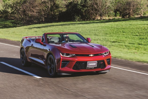 Chevrolet Camaro Cabriolet V8, La démesure américaine