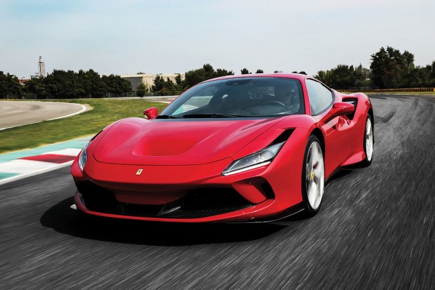 Duel : Divas italiennes - Ferrari F8 Tributo Le V8 de Maranello