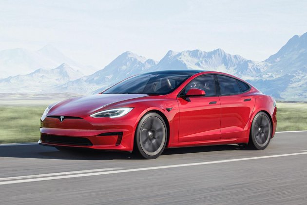 Duel berlines 100% électriques - Tesla Model S Plaid