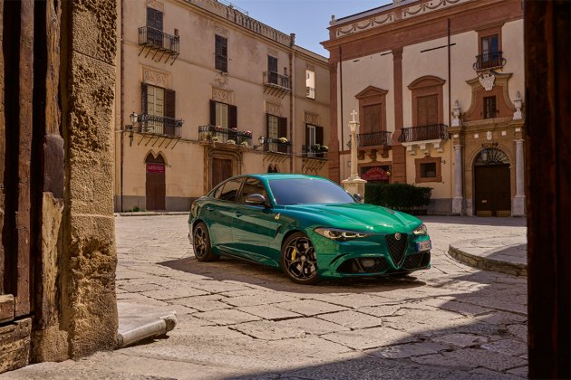 Alfa Romeo Giulia Quadrifoglio 100 Anniversario : Le trèfle à l’honneur