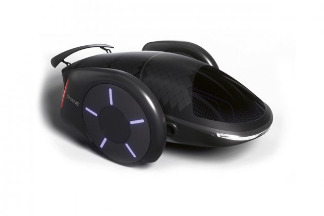 Une voiture à 2 roues ?