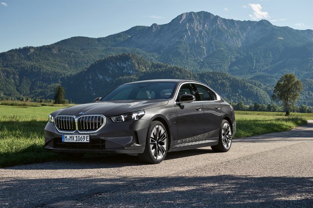 BMW Série 5, Une gamme élargie